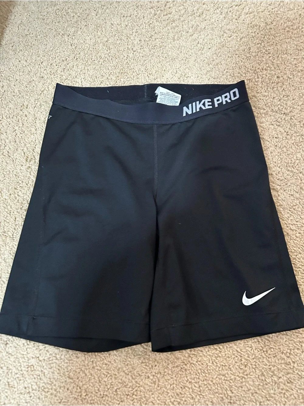 Nike Pro Women's Large Black Training Shorts